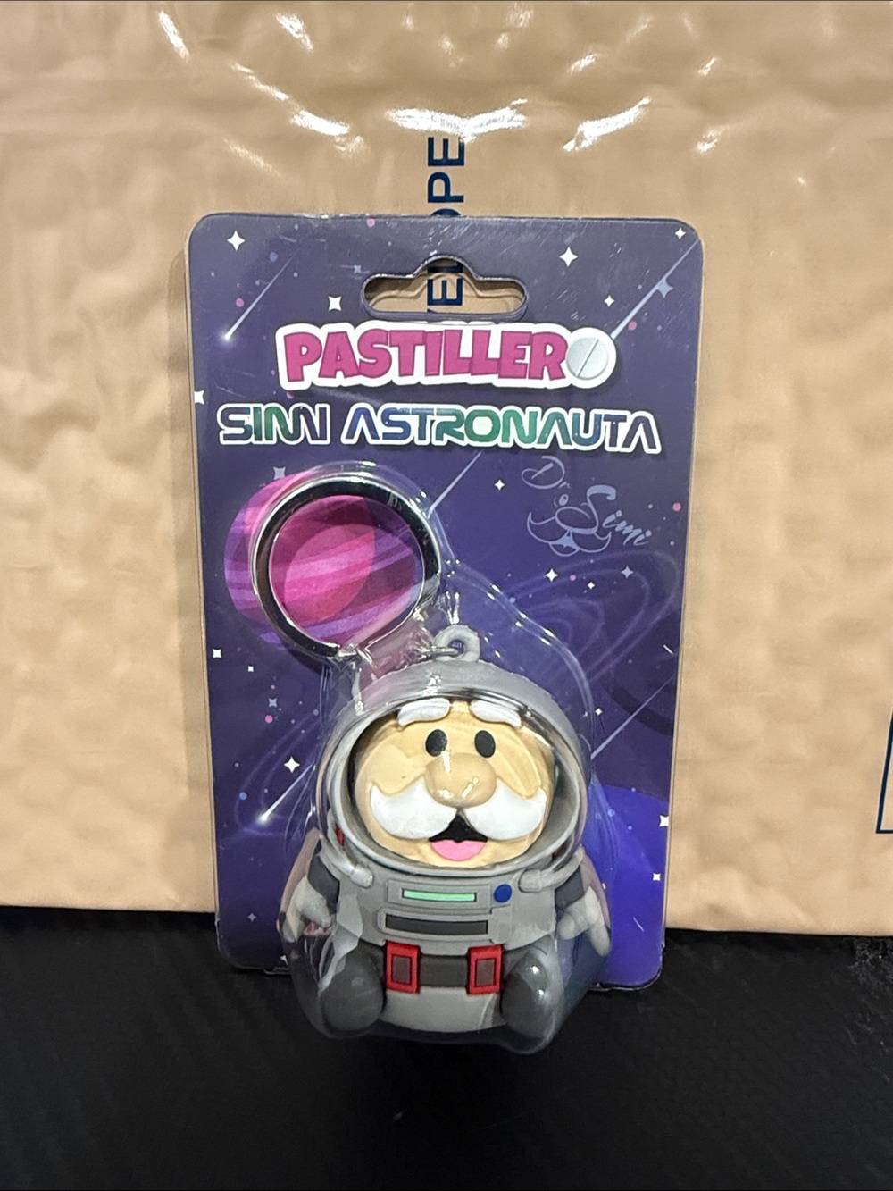 Dr Simi Astronauta Pastillero Simi Pill Bottle Keychain Llavero